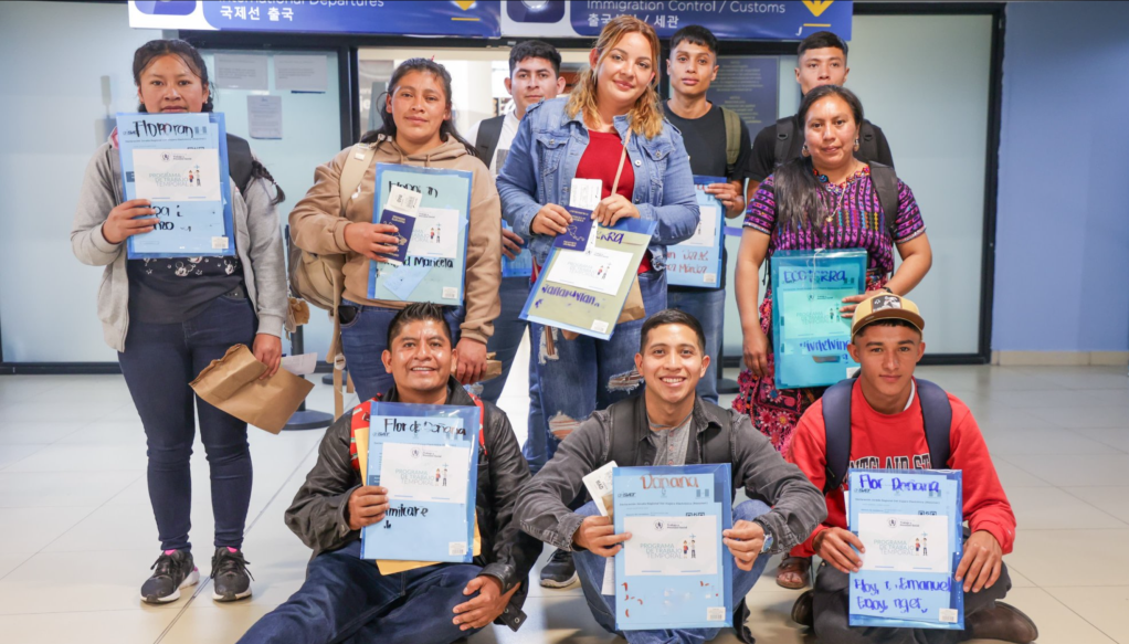 ¿Cuáles son los pasos que deben seguir los guatemaltecos para encontrar un trabajo en el&nbsp;extranjero?