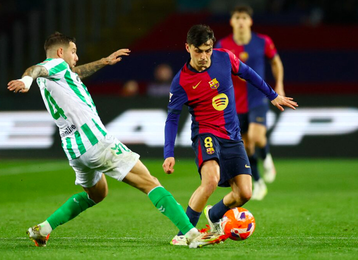 El Barcelona desperdicia derrota del Real Madrid y sólo empata como local ante el&nbsp;Betis