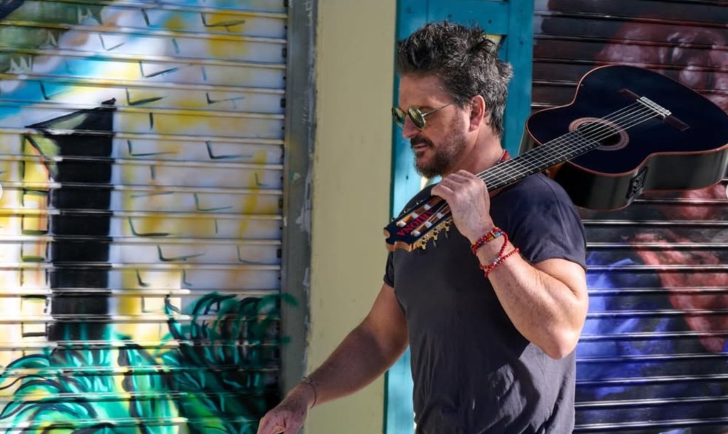 Ricardo Arjona gana batalla legal contra Toyota que usó sin permiso la imagen y canción del&nbsp;guatemalteco