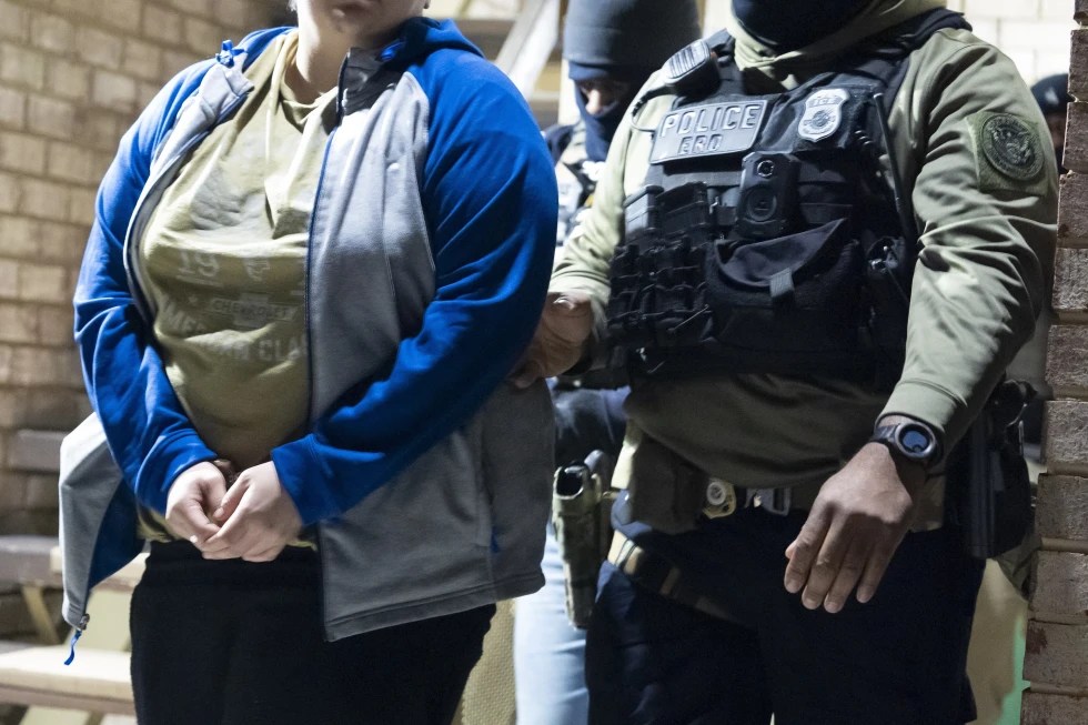 Migrante absuelta por cruzar zona militarizada en la frontera de EE.&nbsp;UU.