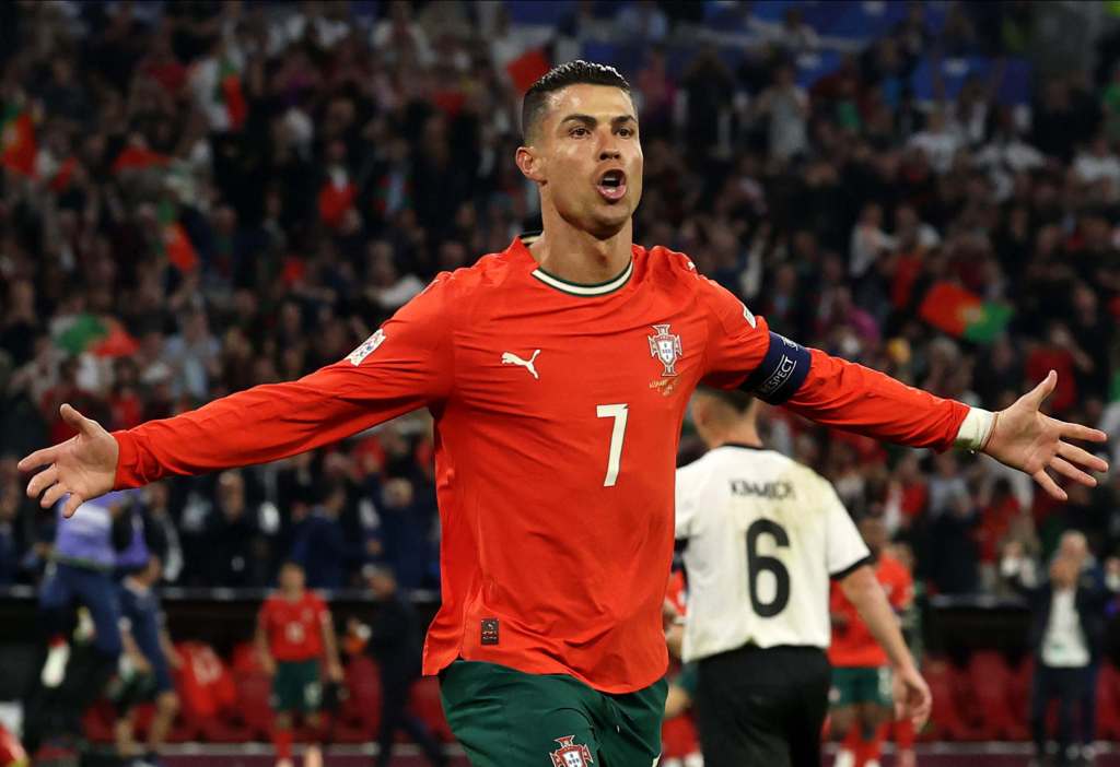 Cristiano eterno: con 40 años y gol 137, lleva a Portugal a la final de la Nations&nbsp;League