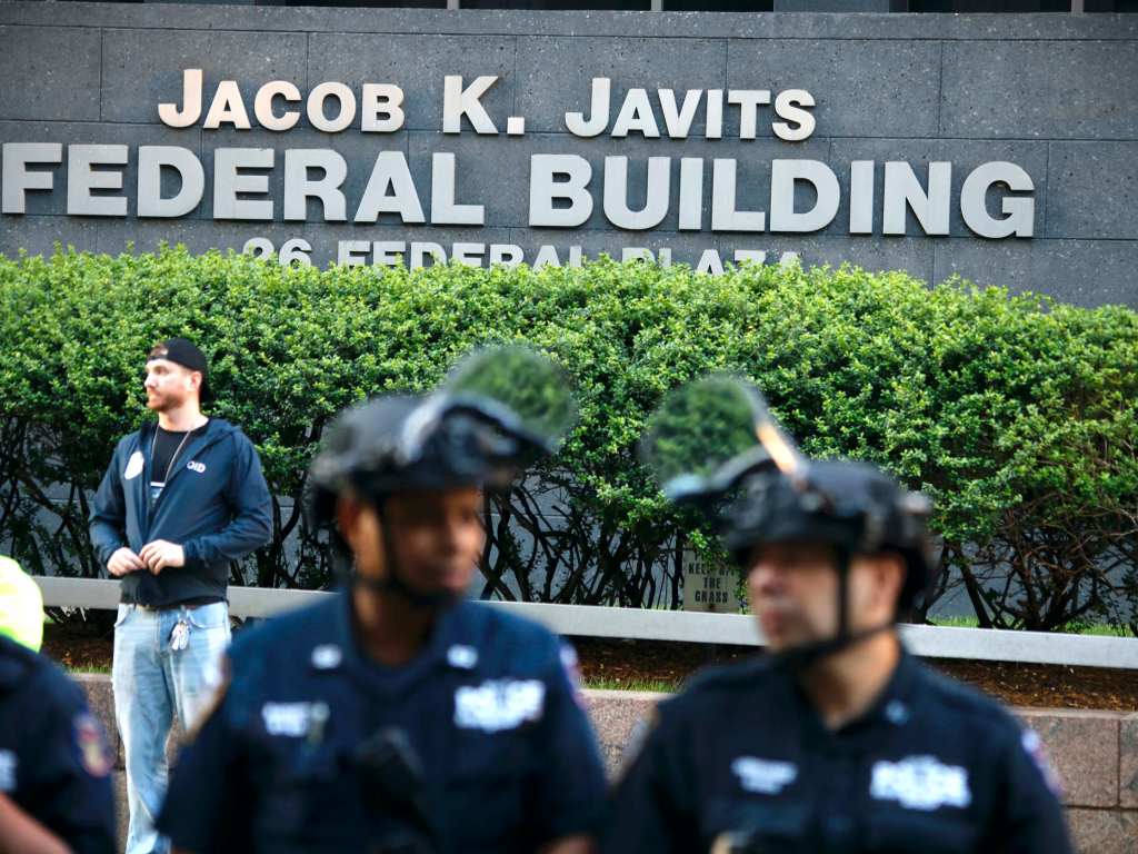 Juez prohíbe a ICE detener inmigrantes en el 26 Federal Plaza de&nbsp;Manhattan