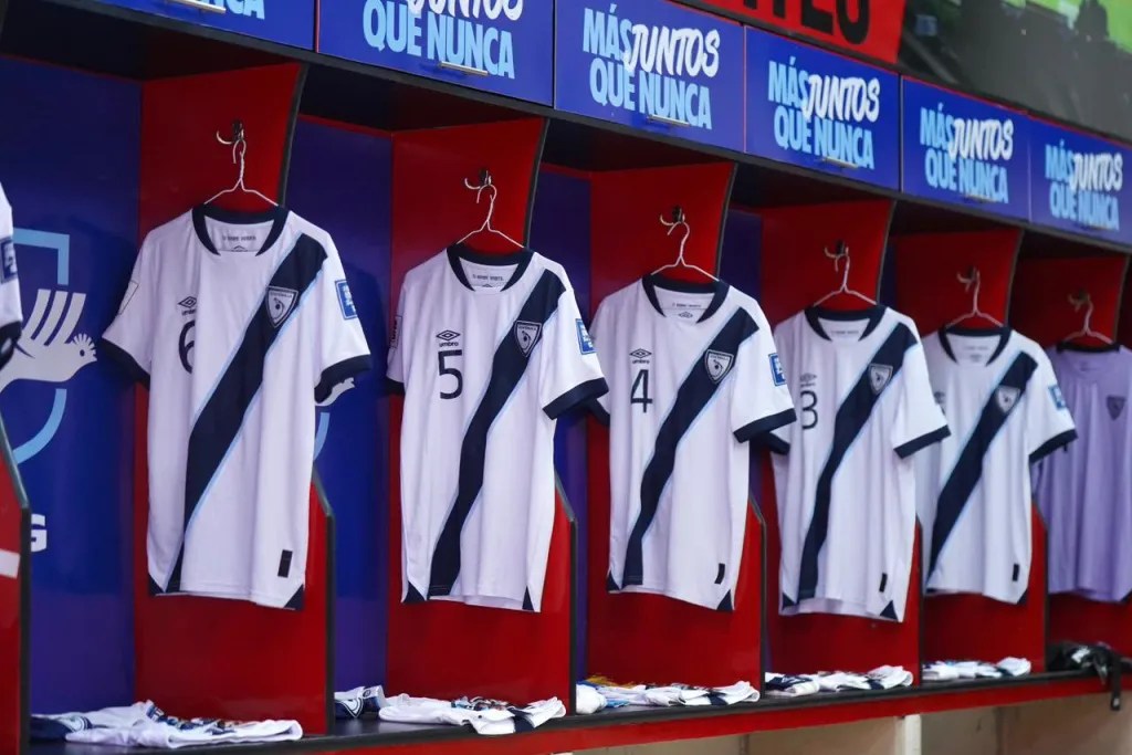 Surinam en riesgo y rumores en Concacaf: Guatemala no entra en los planes del&nbsp;repechaje