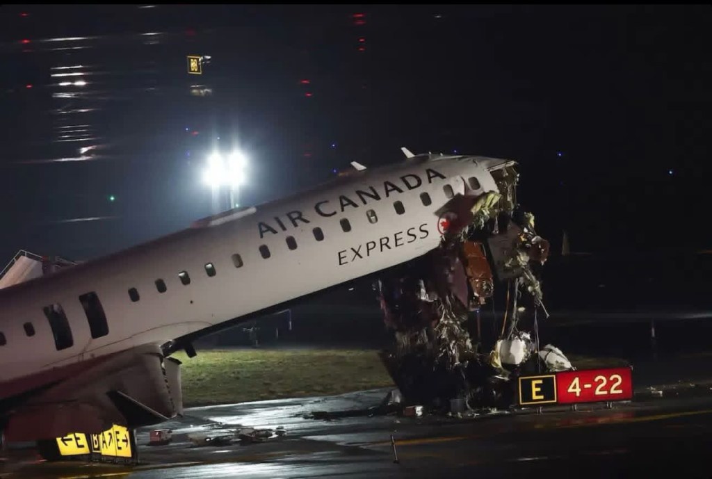 La Guardia: choque en pista deja muertos y expone fallas críticas en Nueva York