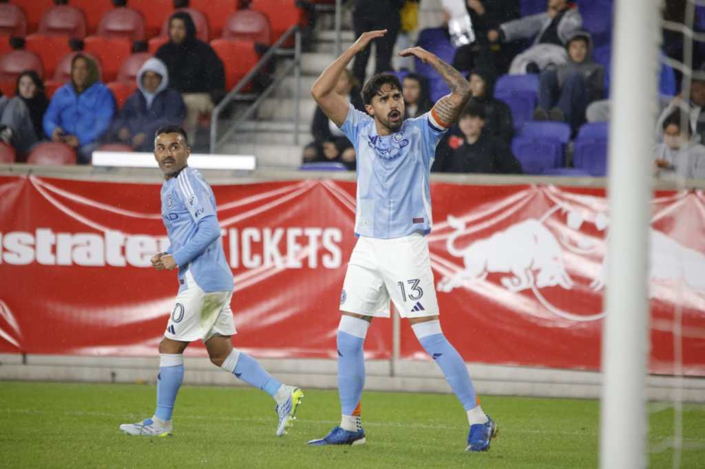 NYCFC vence a Red Bulls con tres goles de tiro de esquina en la U.S. Open&nbsp;Cup