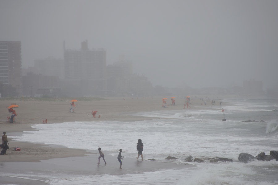 Coney Island y playas vacías: Un Memorial Day&nbsp;diferente